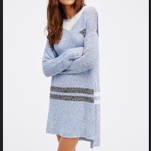 One x one teaspoon snow drift sweater dress